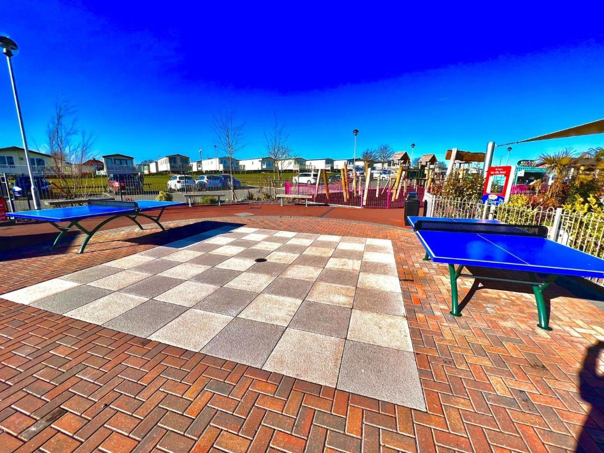 The Hideaway Villa Scarborough Exterior photo